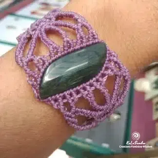 Obsidian Macrame Bracelet Purple. handmade bracelet. macrame bracelet. Obsidian bracelet. One-of-a-kind. Artisan jewelry. Boho jewelry