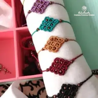 Chakra Colours Macrame Bracelet. Boho bracelet. Artisan jewelry.
