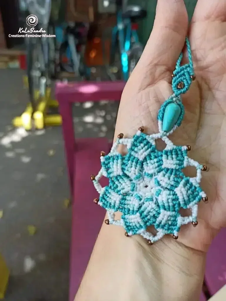 Collier Mandala Turquoise Bleu - LIGHT – Image 5