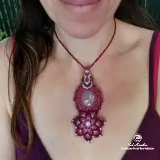 collar de macramé con cuarzo rosa. Estrella de la Vida. colgante hecho a mano. Collar de piedras preciosas. Joyería artesanal. Joyería espiritual. Amor.      