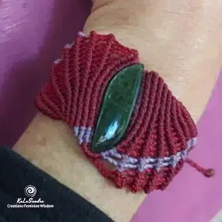 Obsidian Red Macrame Bracelet. Obsidian bracelet. macrame bracelet. Handmade. One-of-a-kind bracelet. Gemstone bracelet.Red bracelet. Artisan jewelry. Boho. Bohemian jewelry