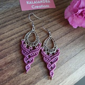 ROSE MACRAME earrings.Boho macrame earrings. Handmade. Kalasandra earrings. Artisan jewelry. Boho earrings. Bohemian.