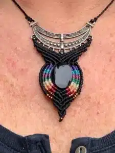 macrame necklace kalasandra