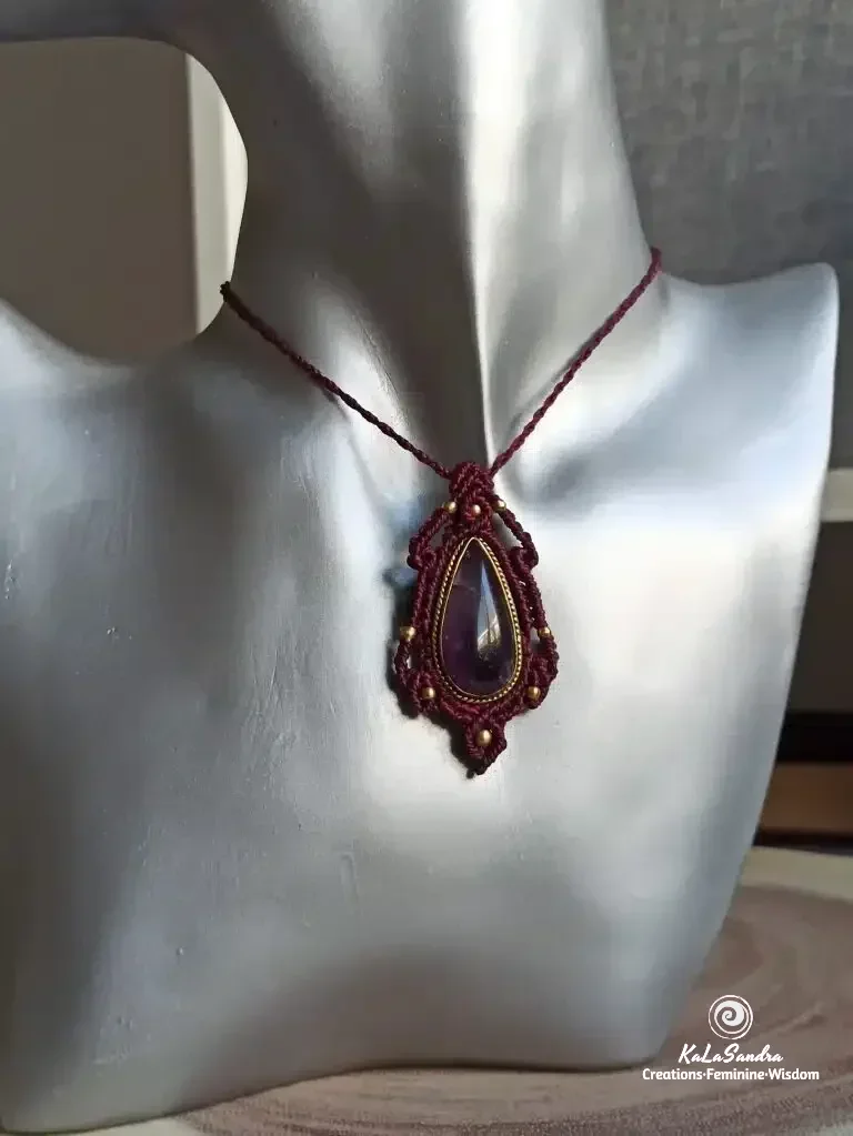 PRECIOUS-Amethyst macrame pendant handmade necklace in dark cherry color - Image 7