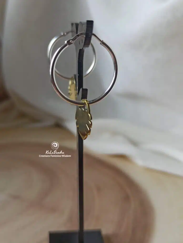 Boucles d’oreilles feuilles de plantes MONSTERA en laiton coupé à la main avec ANNEAUX D’ARGENT – Image 10