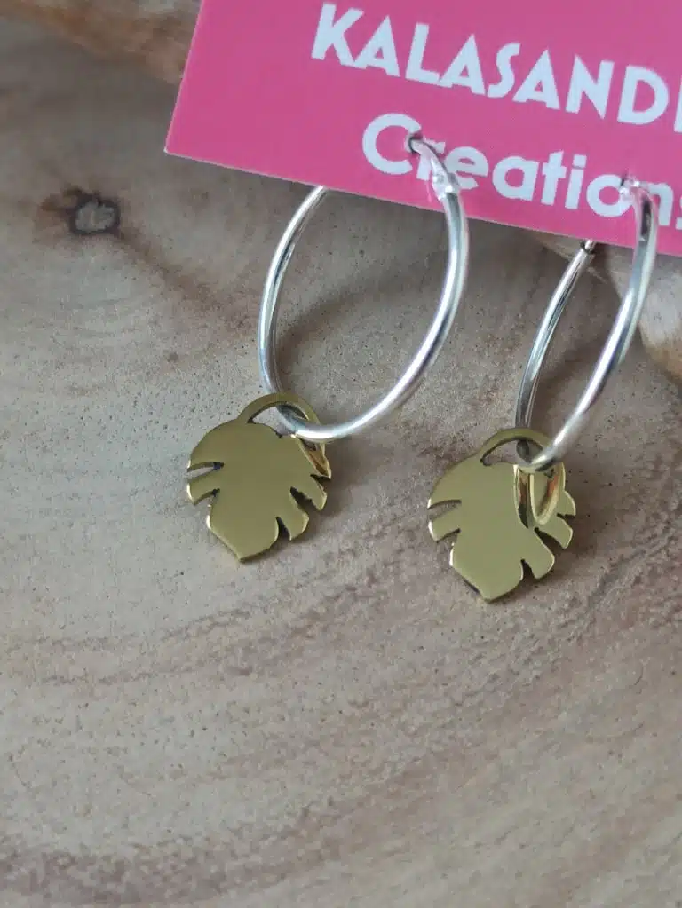 Boucles d’oreilles feuilles de plantes MONSTERA en laiton coupé à la main avec ANNEAUX D’ARGENT – Image 5