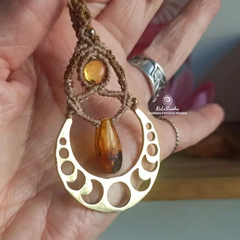 unique amber macrame pendant, ethnic jewelry, boho jewelry, artisan, handmade